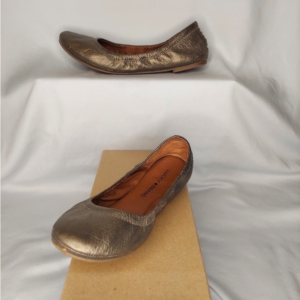 Lucky ballet flats